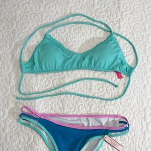 Victoria’s Secret Aqua Ruffle Cross Bikini Top S